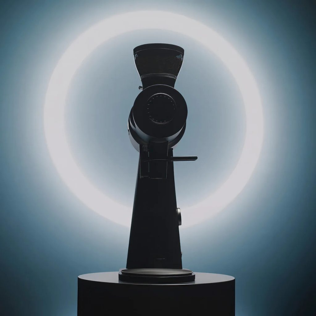 1Mahlkonig_EK_Omnia_illuminated_1216x1216